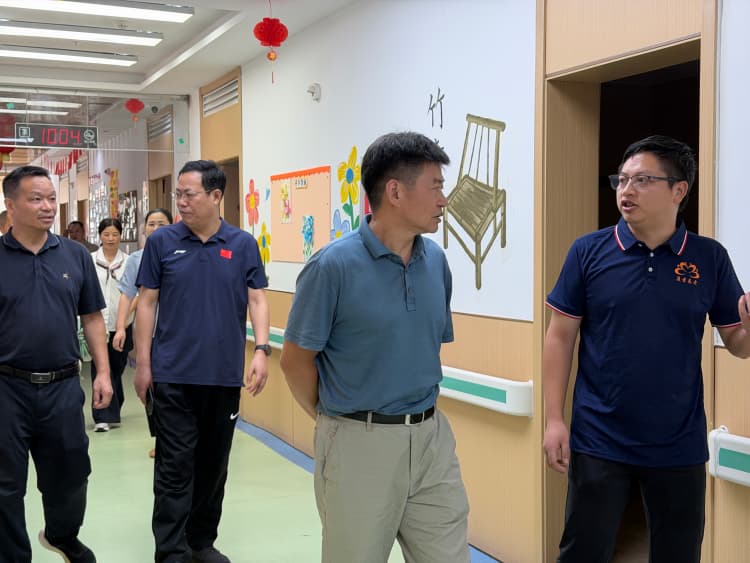 市政协领导一行调研夏埠街道养老服务中心 关注鹰潭养老服务高质量发展(图3)
